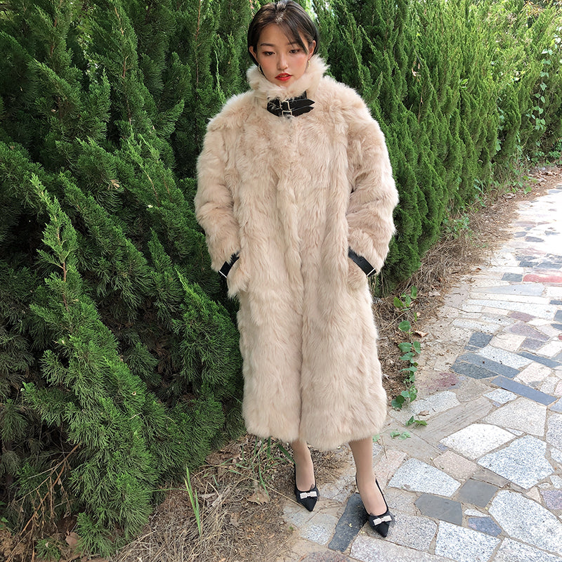 Fun and Exclusive Thin Fur Coat