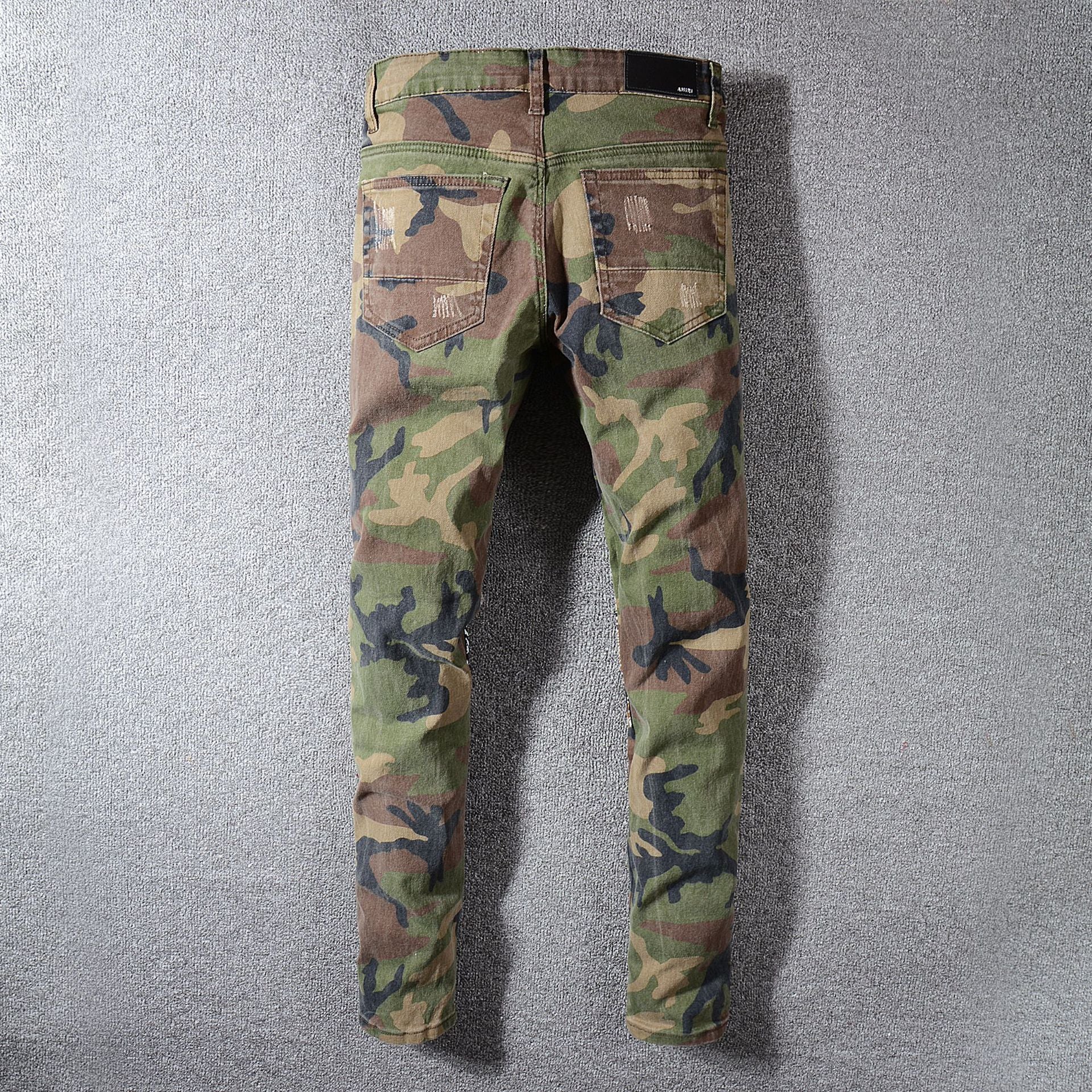 Beggar pants with printed patch