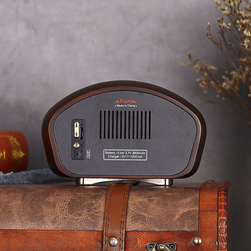 The Vintage Bluetooth speaker