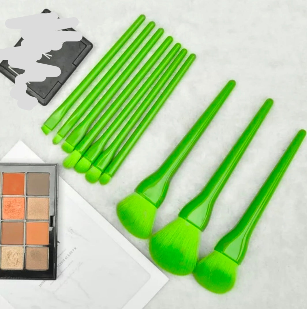 Candy color makeup brush set