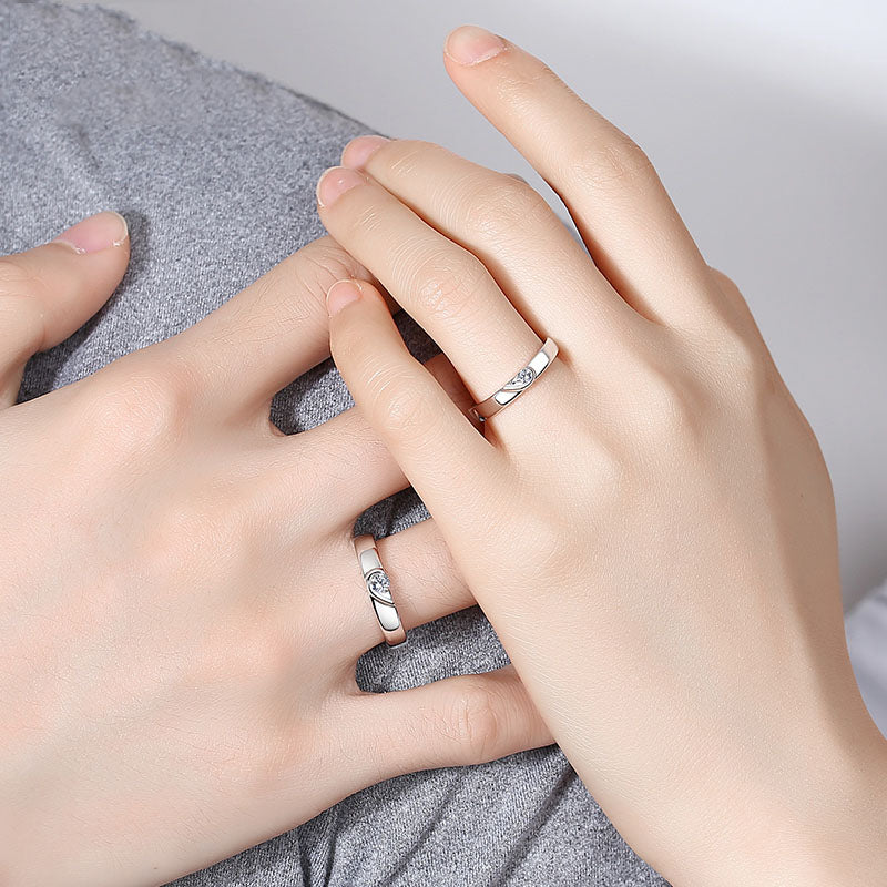 The dual Fashion Retro Couple Ring