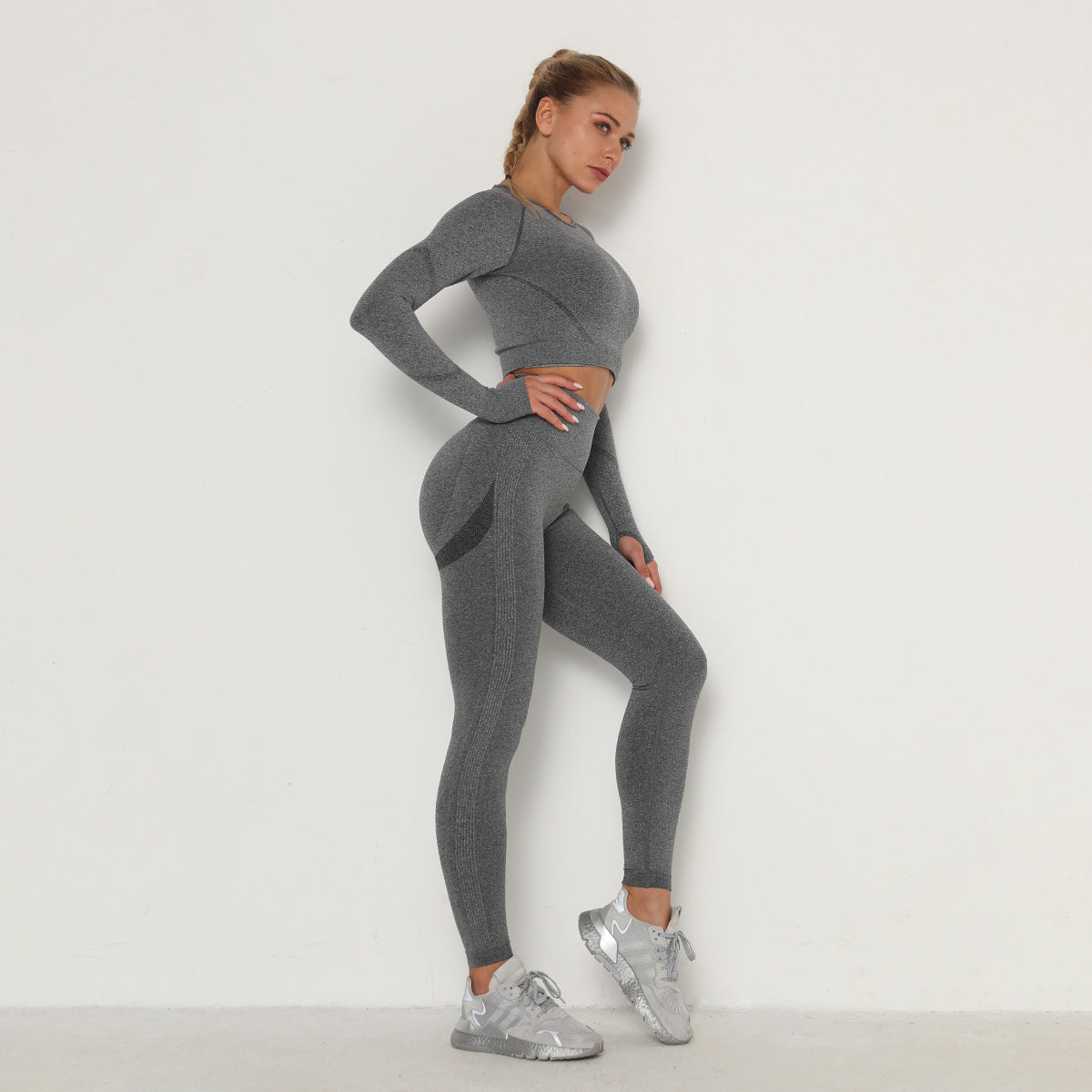 High-waisted And Slim-fitting Yoga Suit