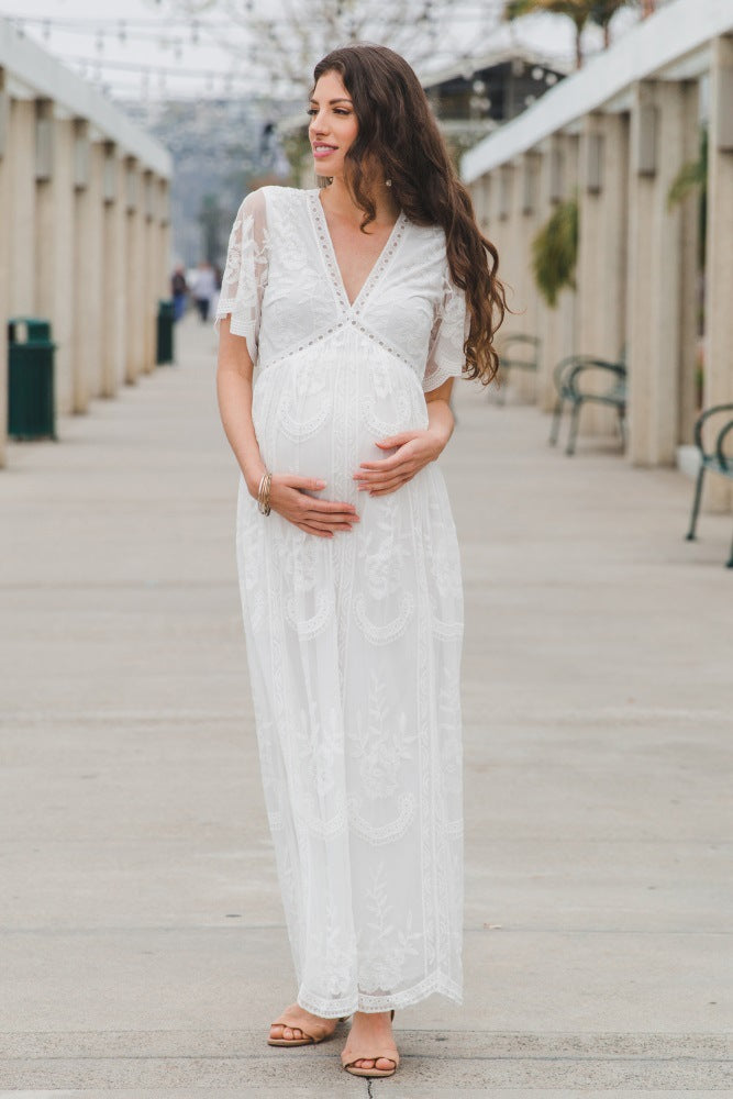 The Lace Mopping Pregnant Dress