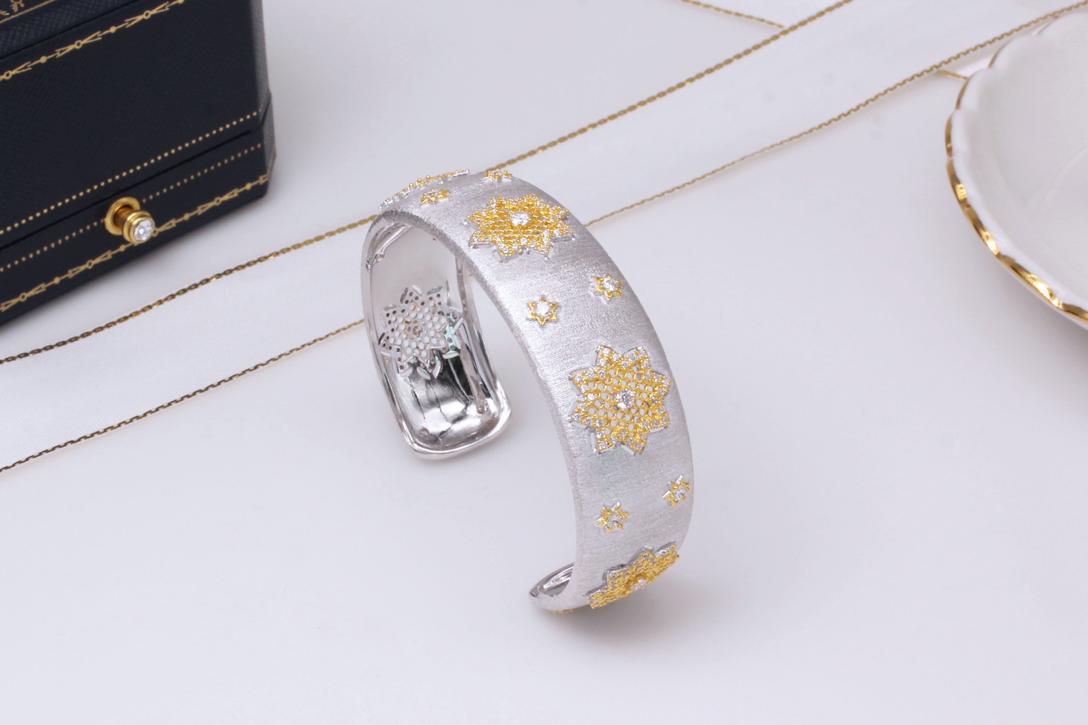 The Gold Plated Divided Snowflake Bracelet